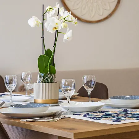 Lägenhet Anesis Luxury Hospitality